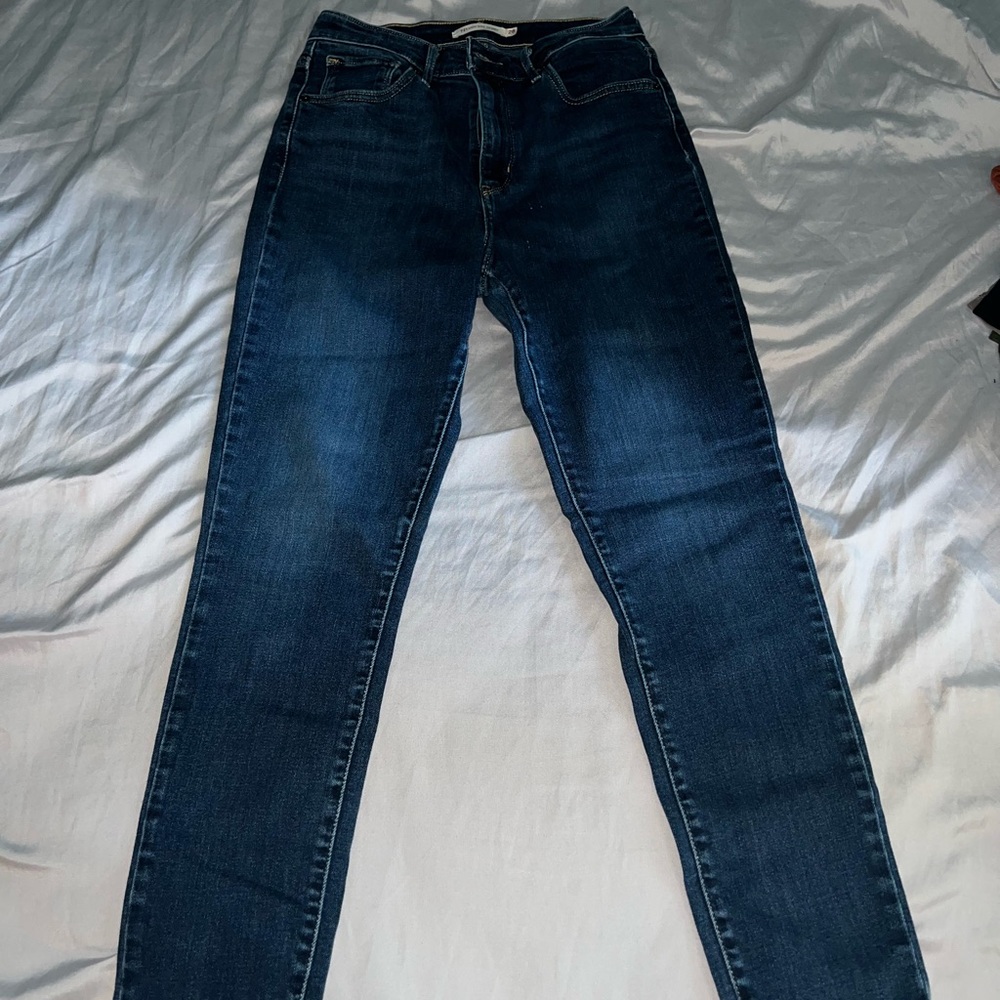Levi's Dark Blue Ankle Jeans